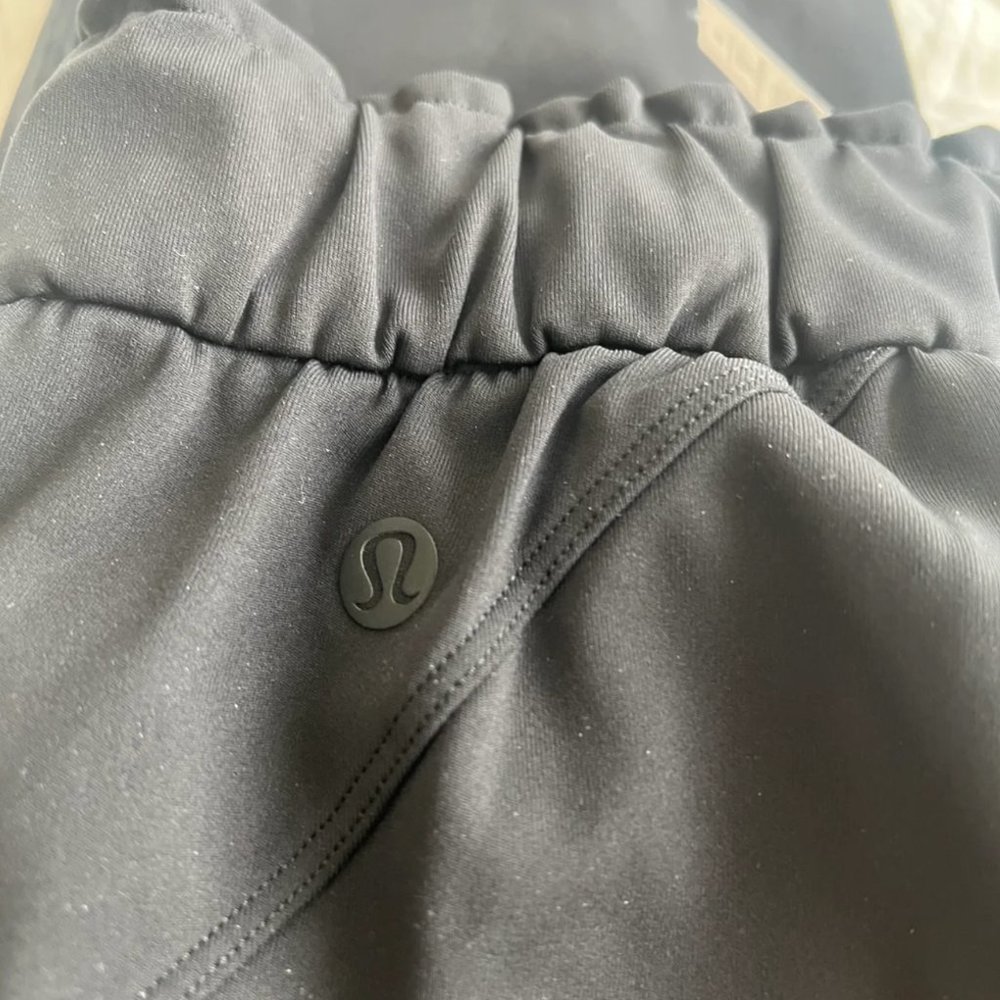 SOLD!! Lululemon Stretch High Rise Pant - Picture 7 of 7